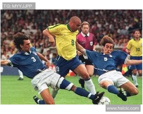 足球明星的传奇故事与成就全解析，探寻他们的职业生涯与影响力